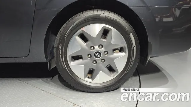 Hyundai Staria — Фото автомобиля 6