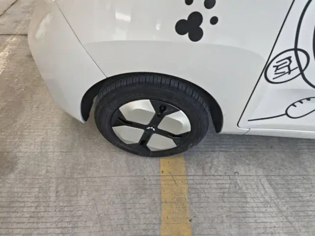 Wuling Hongguang Mini EV — Фото автомобиля 22
