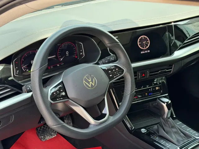 Volkswagen Passat — Фото автомобиля 9