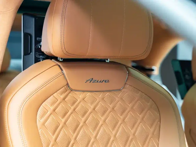 Bentley Flying Spur — Фото автомобиля 17