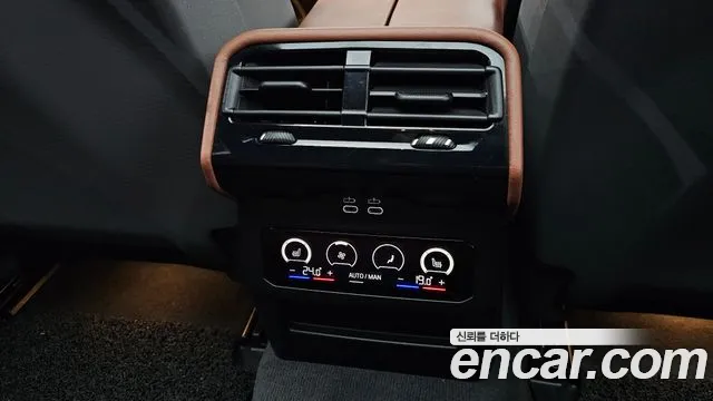 BMW i5 G60 — Фото автомобиля 25