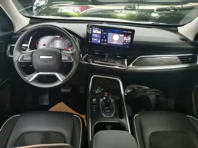 Haval H6 — Фото автомобиля 9