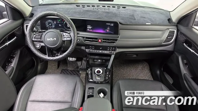 Kia Seltos New — Фото автомобиля 10