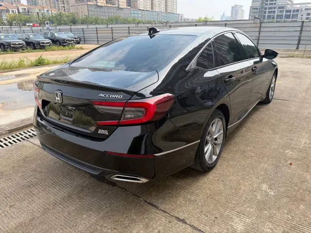 Honda Accord — Фото автомобиля 11