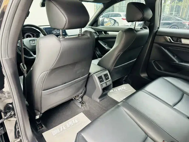 Honda Inspire — Фото автомобиля 10