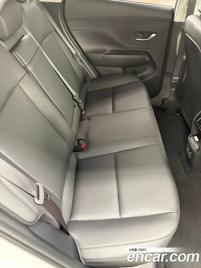 Hyundai Kona SX2 — Фото автомобиля 7
