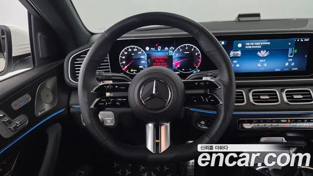 Mercedes-Benz GLE-Class — Фото автомобиля 13