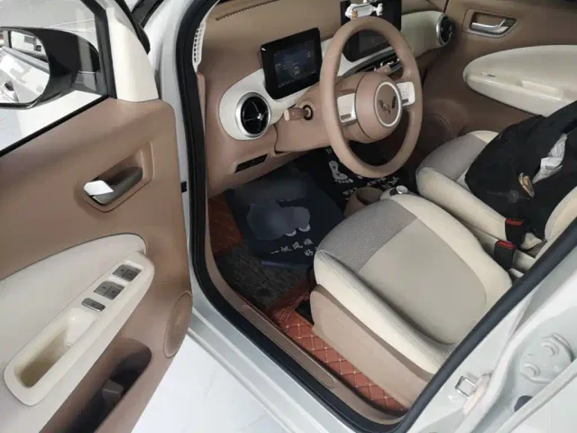 Wuling Hongguang Mini EV — Фото автомобиля 15