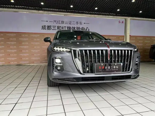 Hongqi H5 PHEV — Фото автомобиля 26