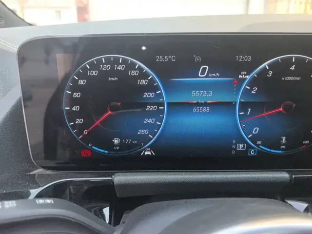 Mercedes-Benz GLA-Class — Фото автомобиля 8