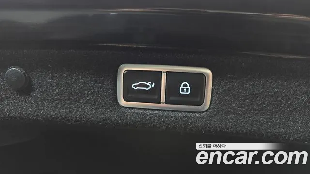 Hyundai Grandeur GN7 — Фото автомобиля 23