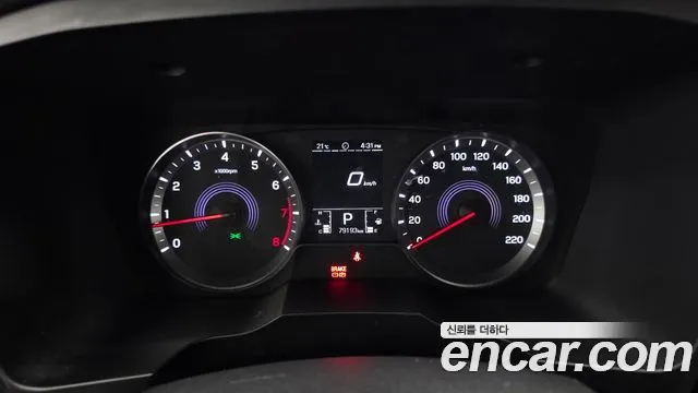 KGM Korando Beautiful — Фото автомобиля 11