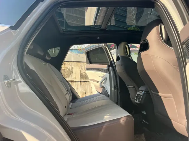 BYD Song PLUS — Фото автомобиля 10