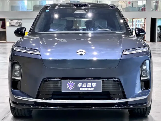 Nio ES8 — Фото автомобиля 2