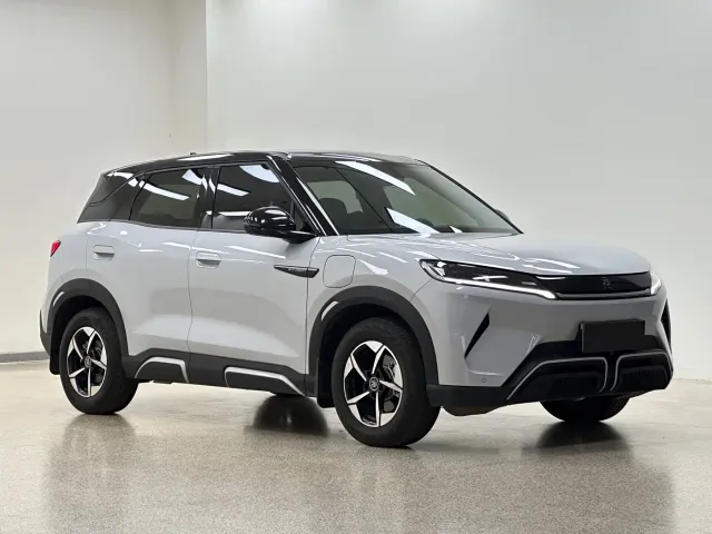 BYD Yuan UP — Фото автомобиля 3