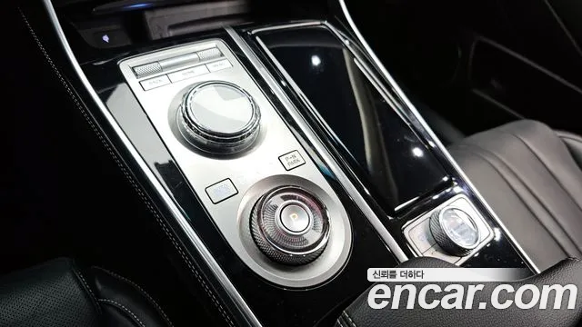 Genesis GV80 2.5T Бензин AWD — Фото автомобиля 9
