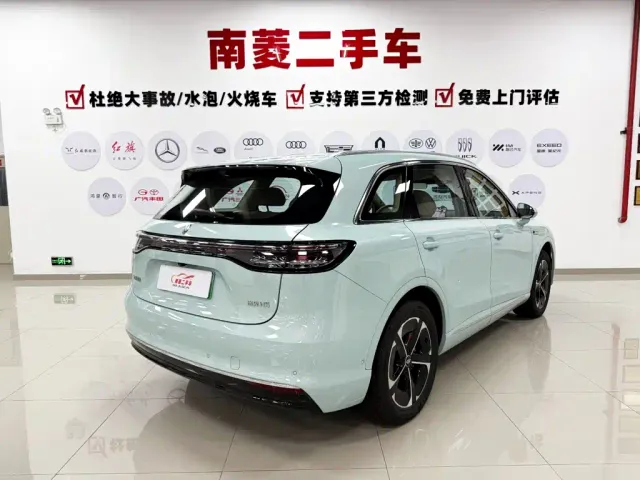 Shangjie SUV — Фото автомобиля 5