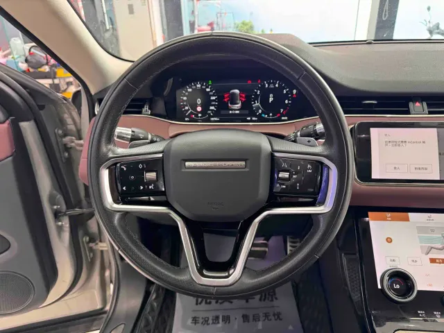 Land Rover Range Rover Evoque 2021 Range Rover Evoque L 249PS R-Dynamic SE Luxury Edition — Фото автомобиля 9