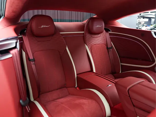 Bentley Continental Plug-in Hybrid — Фото автомобиля 17