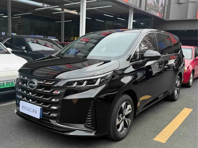 Фотография автомобиля — GAC Trumpchi M6