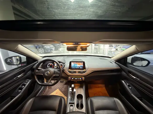Nissan Teana — Фото автомобиля 10