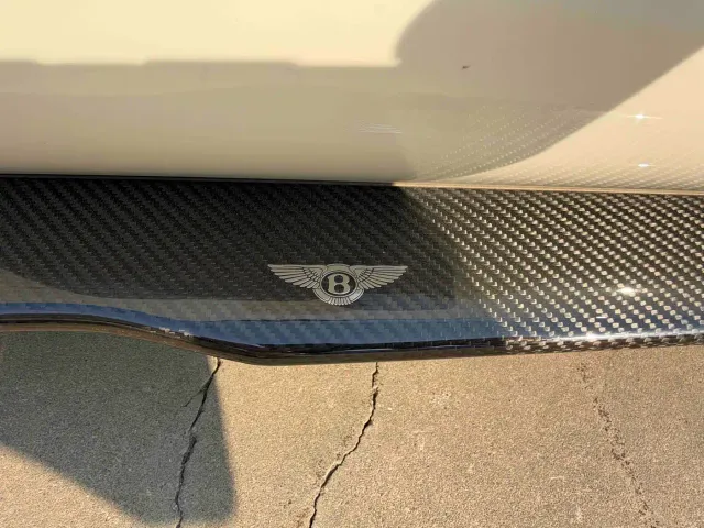Bentley Continental — Фото автомобиля 6