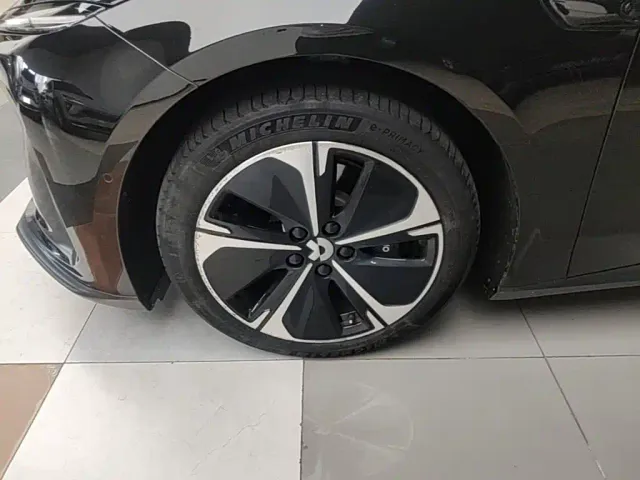 Nio ET5 Touring — Фото автомобиля 22