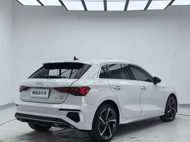 Audi A3 — Фото автомобиля 4