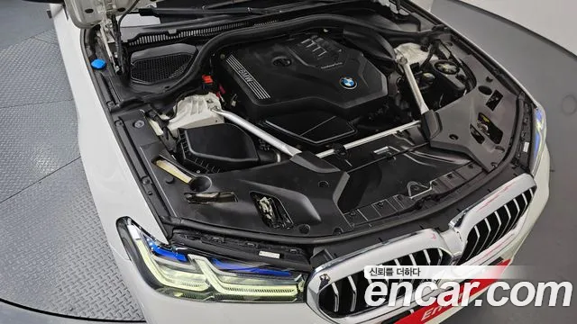 BMW 5-Series 5 серия (G30) 530i xDrive M Sport — Фото автомобиля 6