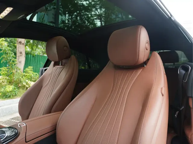 Mercedes-Benz E-Class — Фото автомобиля 25