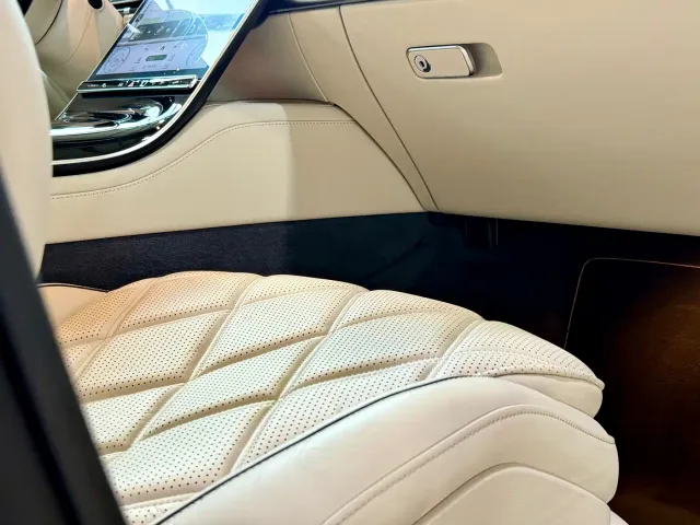 Mercedes-Benz Maybach S-Class — Фото автомобиля 22