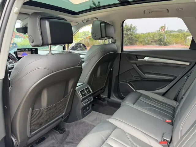 Audi Audi Q5L 2022 40T Luxury Dynamic — Фото автомобиля 6