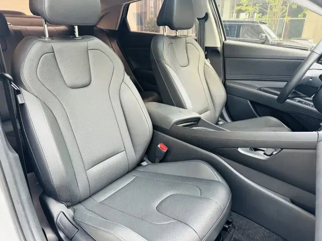Hyundai Elantra — Фото автомобиля 7