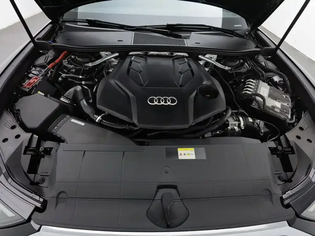 Audi Audi A6L 2023 55 TFSI quattro Premium Dynamic — Фото автомобиля 6
