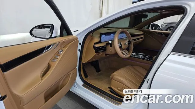 Genesis G80 RG3 — Фото автомобиля 15