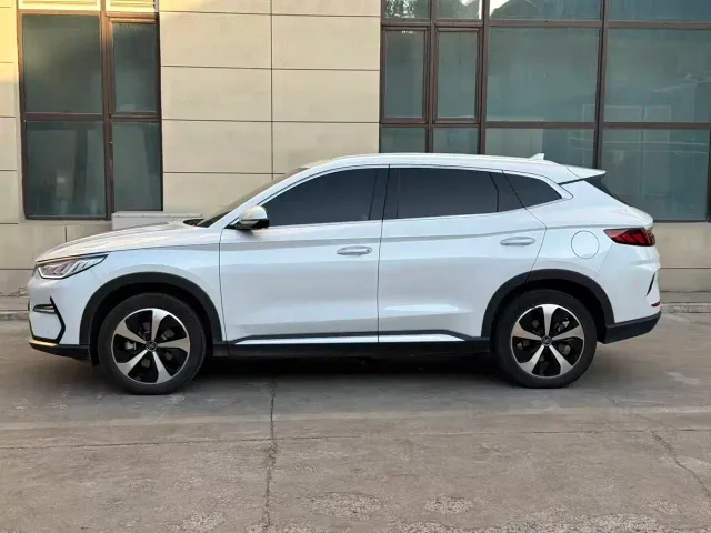 BYD Song PLUS — Фото автомобиля 4