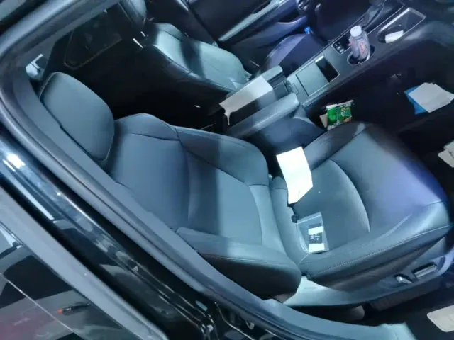 Toyota Sienna — Фото автомобиля 24