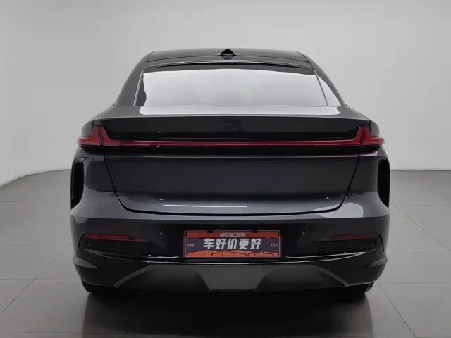 Roewe Feifan R7 — Фото автомобиля 4