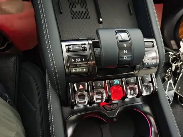 BYD FangChengBao Leopard 5 — Фото автомобиля 13