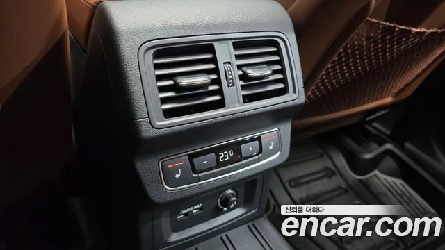 Audi Q5 45 TFSI quattro Premium — Фото автомобиля 30