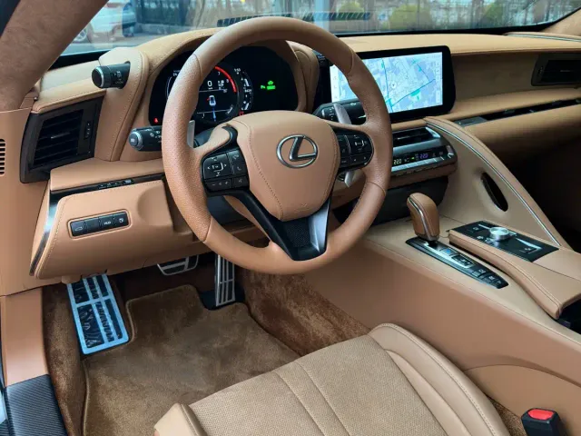 Lexus LC — Фото автомобиля 9