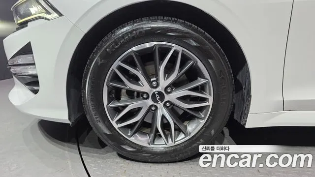 Kia K5 K5 3 поколение 2.0 LPI(Для проката) — Фото автомобиля 5