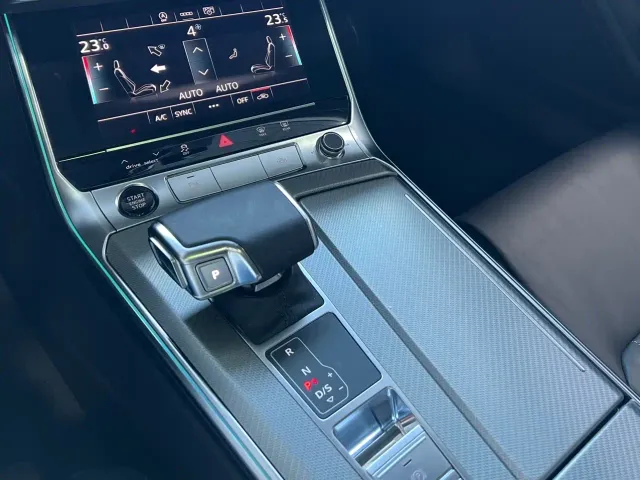 Audi A6L — Фото автомобиля 5