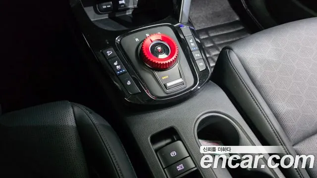 Kia Seltos Бензин 1.6 турбо 2WD — Фото автомобиля 9