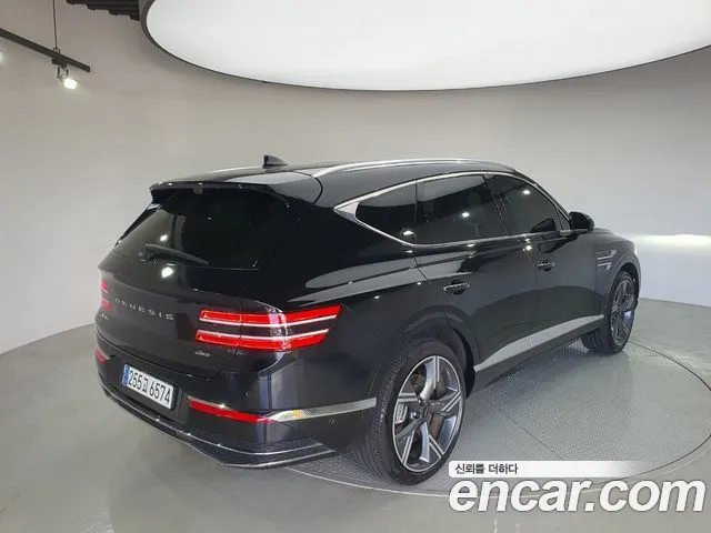 Genesis GV80 — Фото автомобиля 2