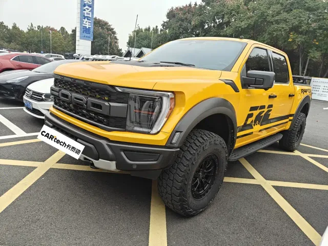 Фотография автомобиля — Ford F-150 Raptor