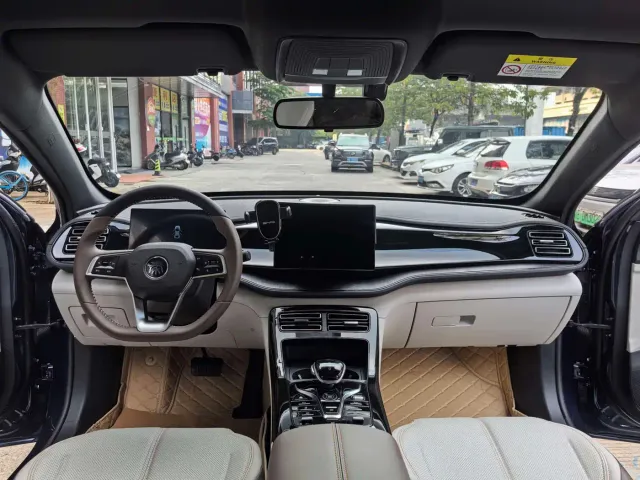 BYD Qin PLUS — Фото автомобиля 12