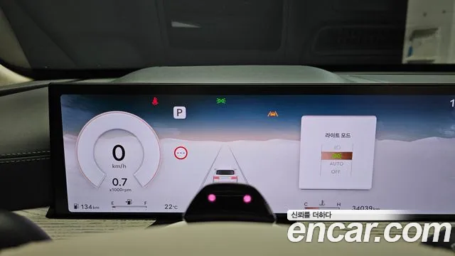 Genesis GV80 — Фото автомобиля 11