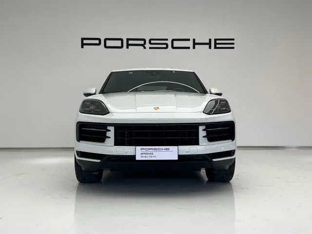 Porsche Cayenne — Фото автомобиля 2