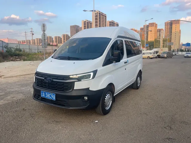 Фотография автомобиля — Ford Transit